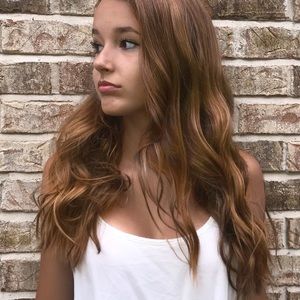 Meet your Posher, Meredith